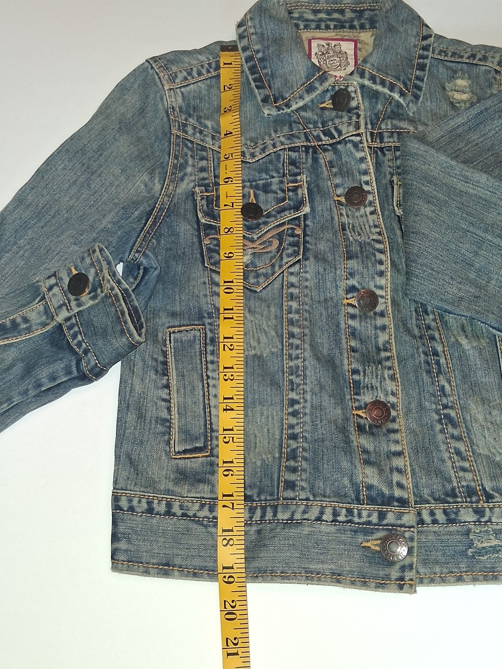 Jimmy'z Classic Light Wash Distressed Denim Jacket - Blue Womens Size S - Picture 13 of 15